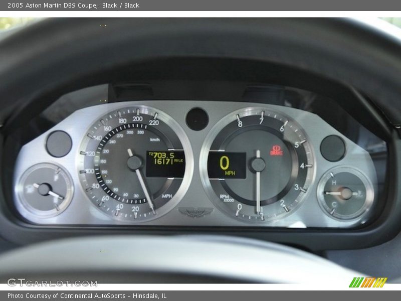  2005 DB9 Coupe Coupe Gauges