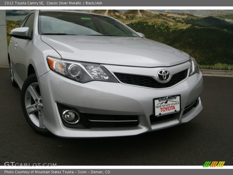 Classic Silver Metallic / Black/Ash 2012 Toyota Camry SE