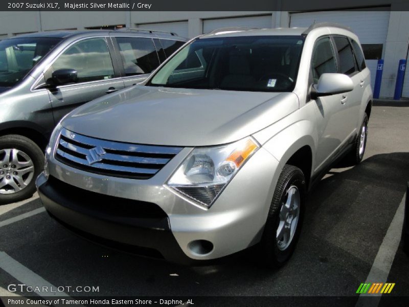 Majestic Silver Metallic / Grey 2007 Suzuki XL7