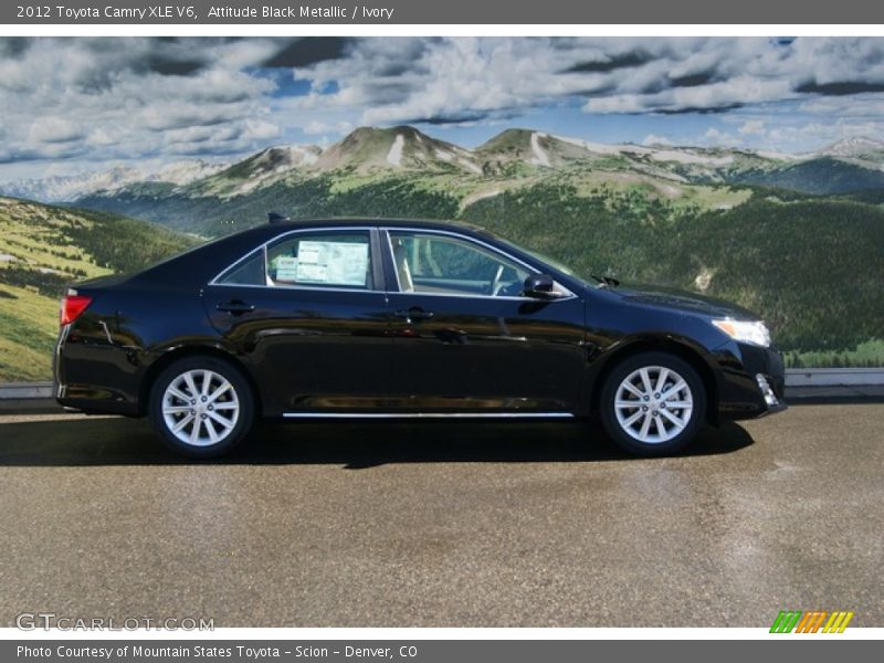 Attitude Black Metallic / Ivory 2012 Toyota Camry XLE V6