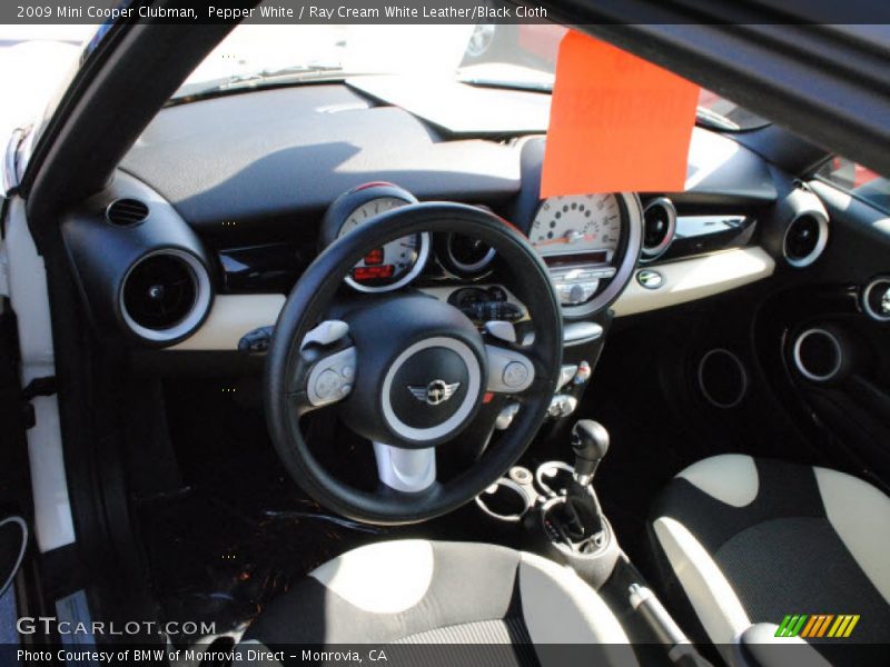 Pepper White / Ray Cream White Leather/Black Cloth 2009 Mini Cooper Clubman