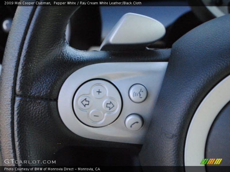 Pepper White / Ray Cream White Leather/Black Cloth 2009 Mini Cooper Clubman