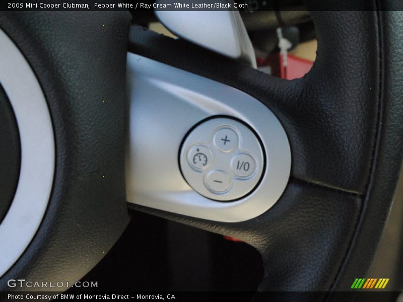 Pepper White / Ray Cream White Leather/Black Cloth 2009 Mini Cooper Clubman