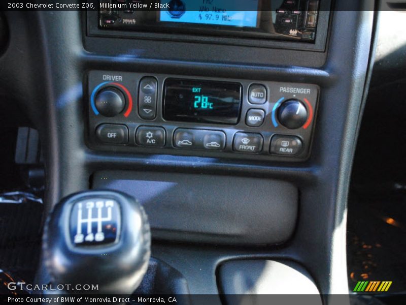 Millenium Yellow / Black 2003 Chevrolet Corvette Z06