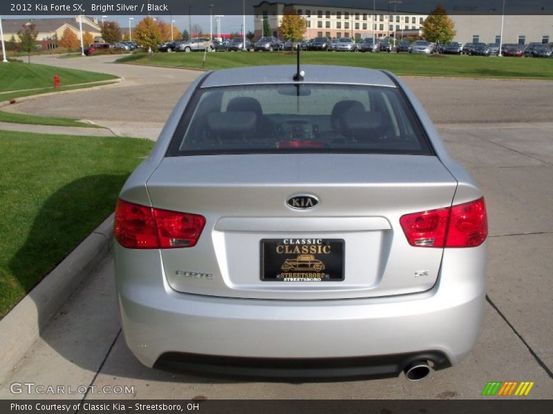Bright Silver / Black 2012 Kia Forte SX