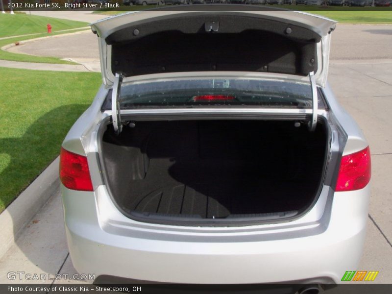 Bright Silver / Black 2012 Kia Forte SX