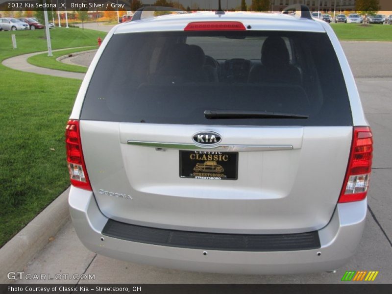 Bright Silver / Gray 2012 Kia Sedona LX