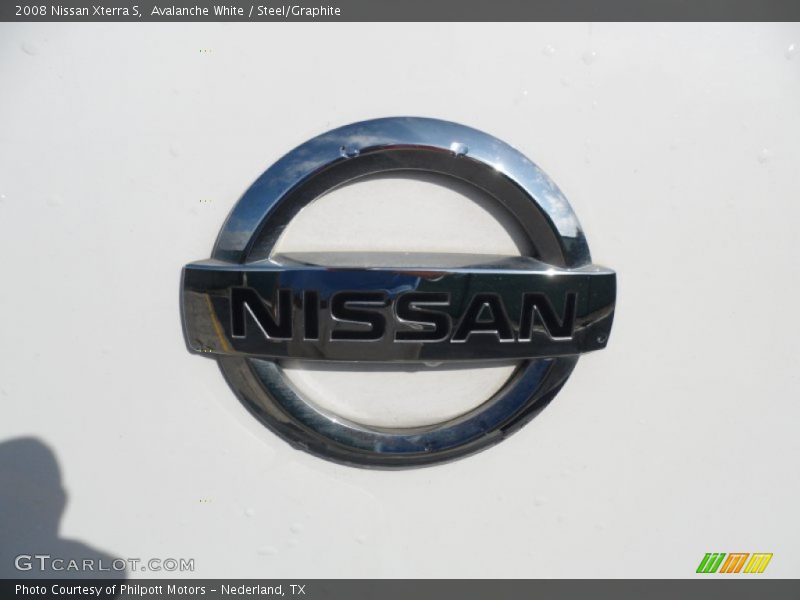 Avalanche White / Steel/Graphite 2008 Nissan Xterra S