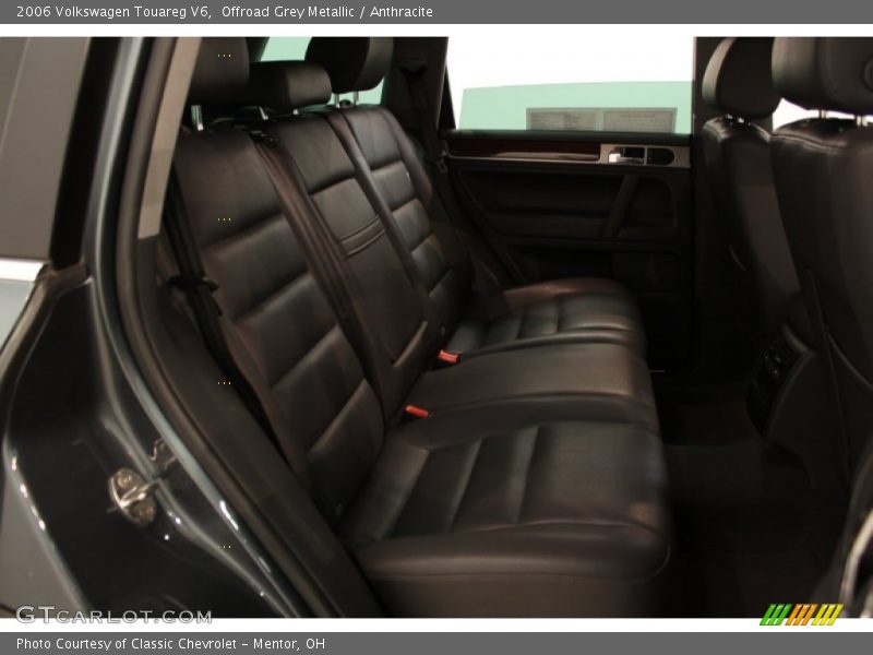 Offroad Grey Metallic / Anthracite 2006 Volkswagen Touareg V6