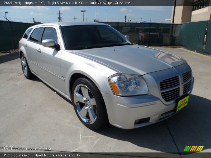 Bright Silver Metallic / Dark Slate Gray/Light Graystone 2005 Dodge Magnum R/T