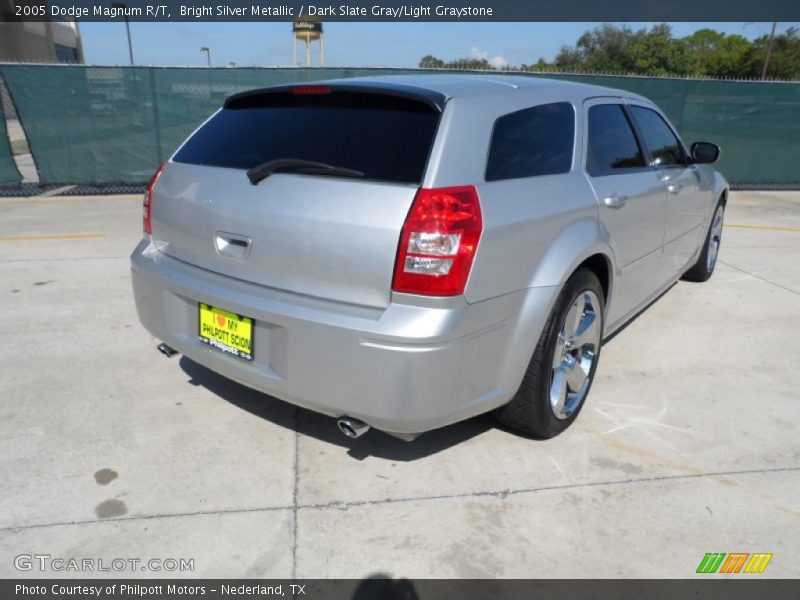 Bright Silver Metallic / Dark Slate Gray/Light Graystone 2005 Dodge Magnum R/T