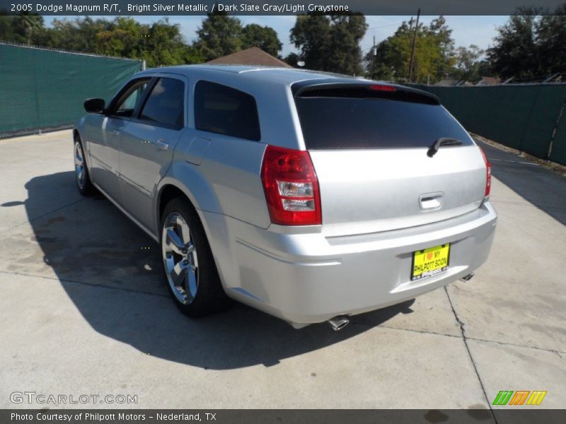 Bright Silver Metallic / Dark Slate Gray/Light Graystone 2005 Dodge Magnum R/T