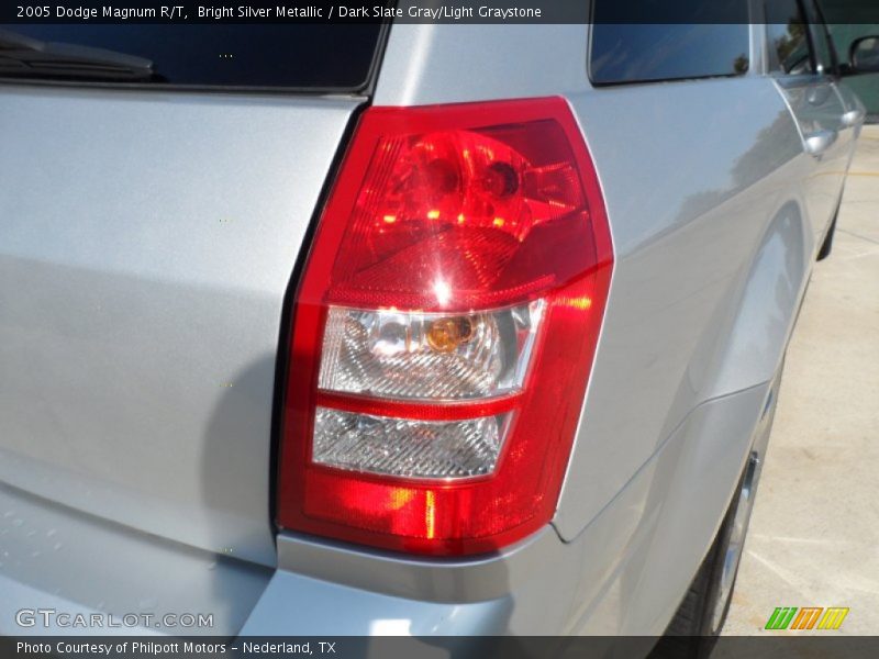 Bright Silver Metallic / Dark Slate Gray/Light Graystone 2005 Dodge Magnum R/T