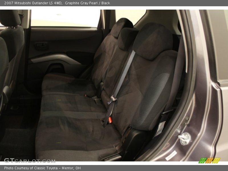Graphite Gray Pearl / Black 2007 Mitsubishi Outlander LS 4WD