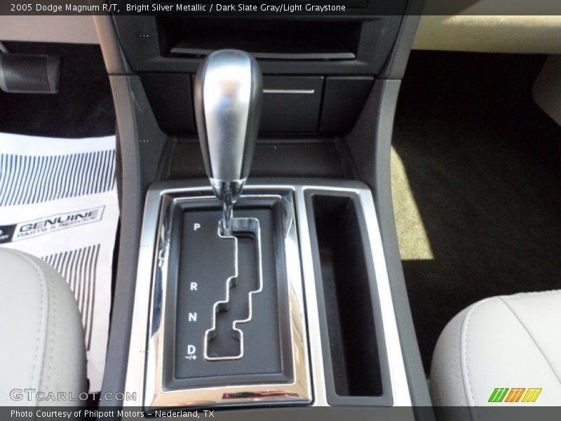 Bright Silver Metallic / Dark Slate Gray/Light Graystone 2005 Dodge Magnum R/T