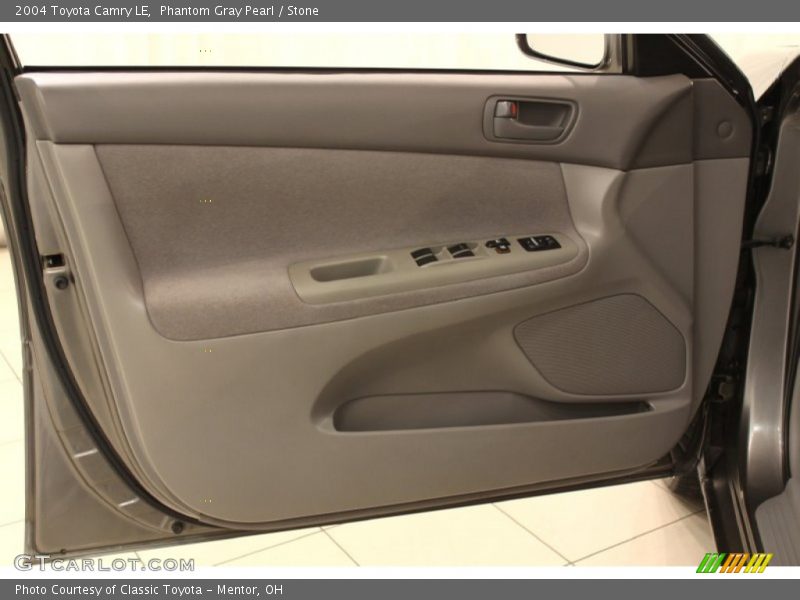 Phantom Gray Pearl / Stone 2004 Toyota Camry LE