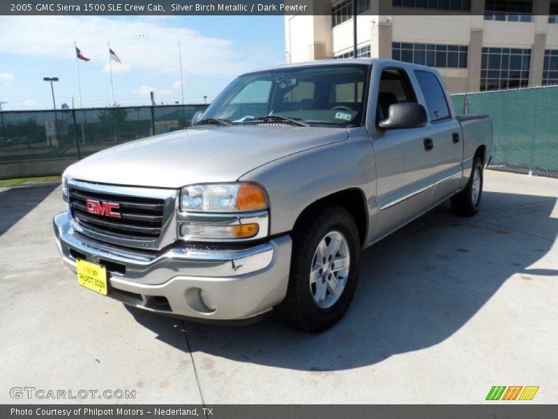 Silver Birch Metallic / Dark Pewter 2005 GMC Sierra 1500 SLE Crew Cab
