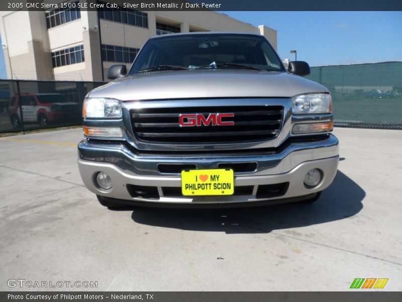 Silver Birch Metallic / Dark Pewter 2005 GMC Sierra 1500 SLE Crew Cab