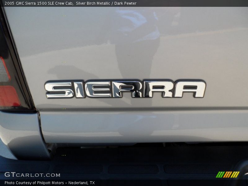Silver Birch Metallic / Dark Pewter 2005 GMC Sierra 1500 SLE Crew Cab