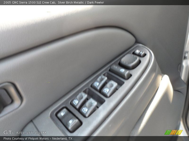 Silver Birch Metallic / Dark Pewter 2005 GMC Sierra 1500 SLE Crew Cab
