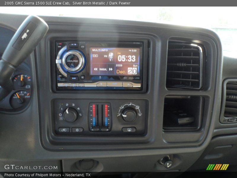 Silver Birch Metallic / Dark Pewter 2005 GMC Sierra 1500 SLE Crew Cab