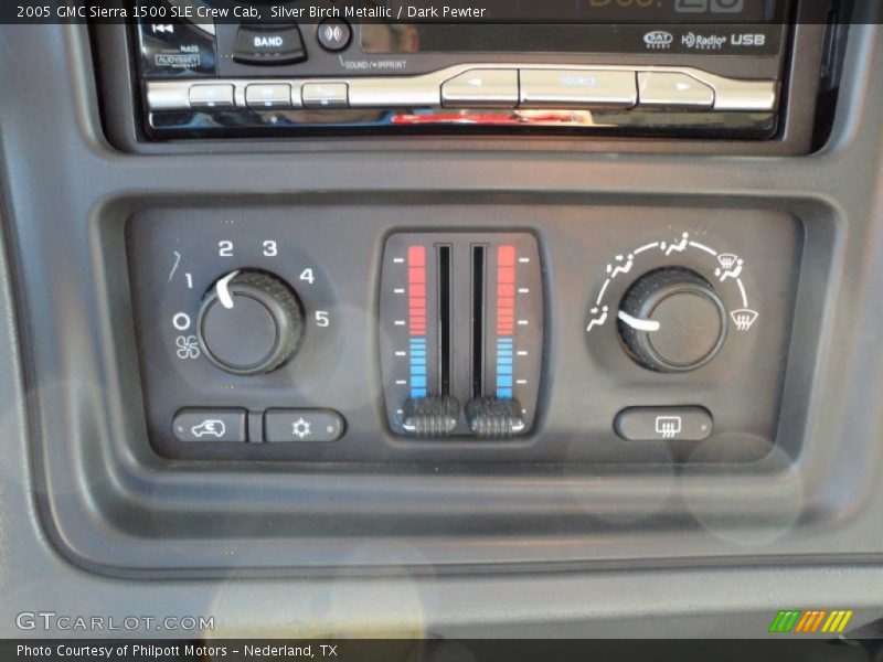 Silver Birch Metallic / Dark Pewter 2005 GMC Sierra 1500 SLE Crew Cab