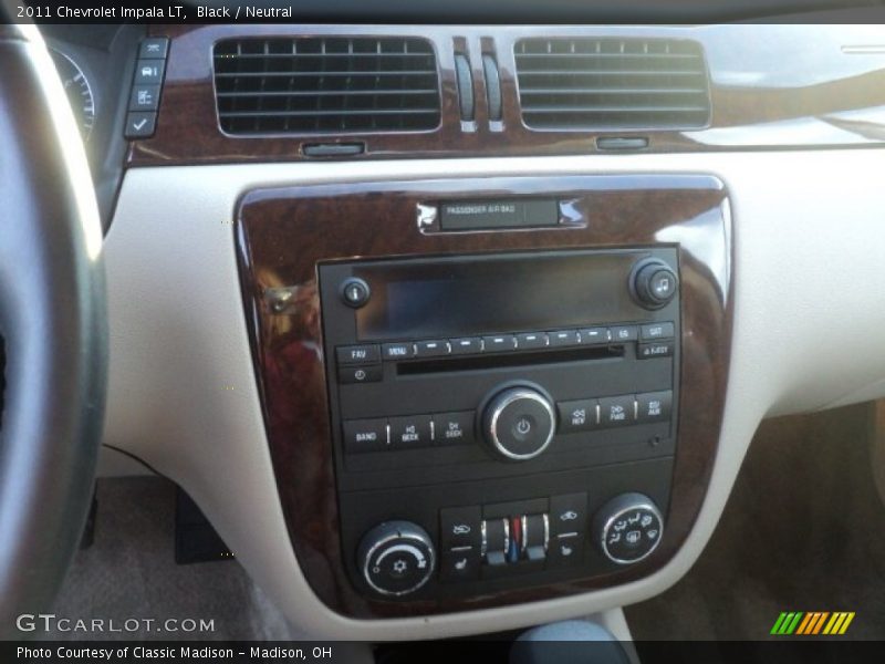 Black / Neutral 2011 Chevrolet Impala LT