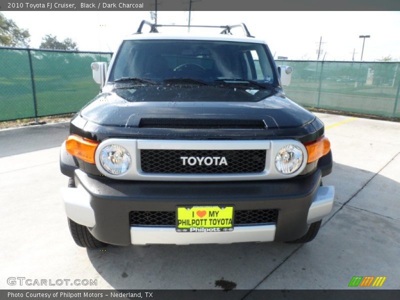 Black / Dark Charcoal 2010 Toyota FJ Cruiser
