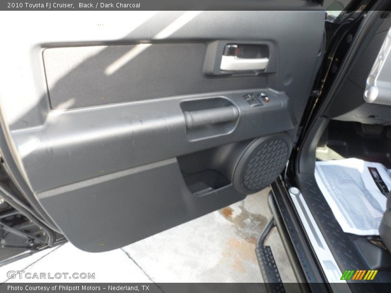 Black / Dark Charcoal 2010 Toyota FJ Cruiser