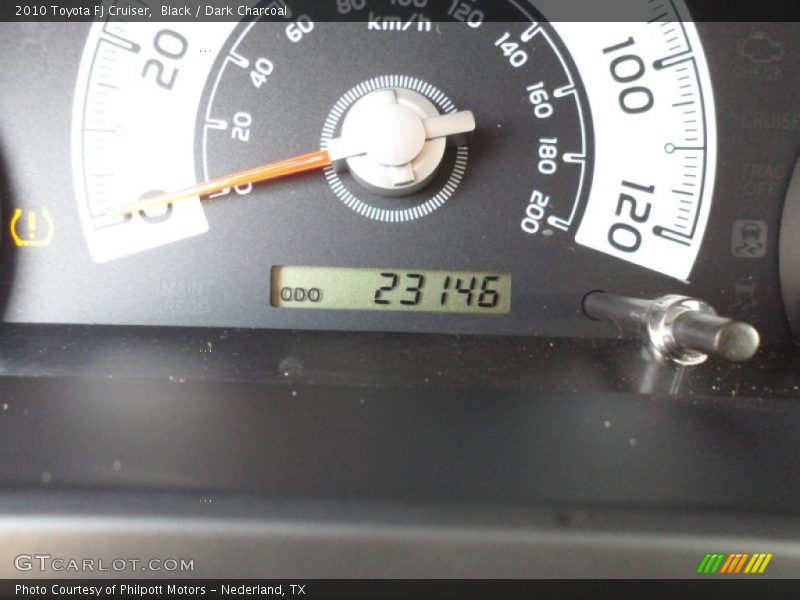 Black / Dark Charcoal 2010 Toyota FJ Cruiser