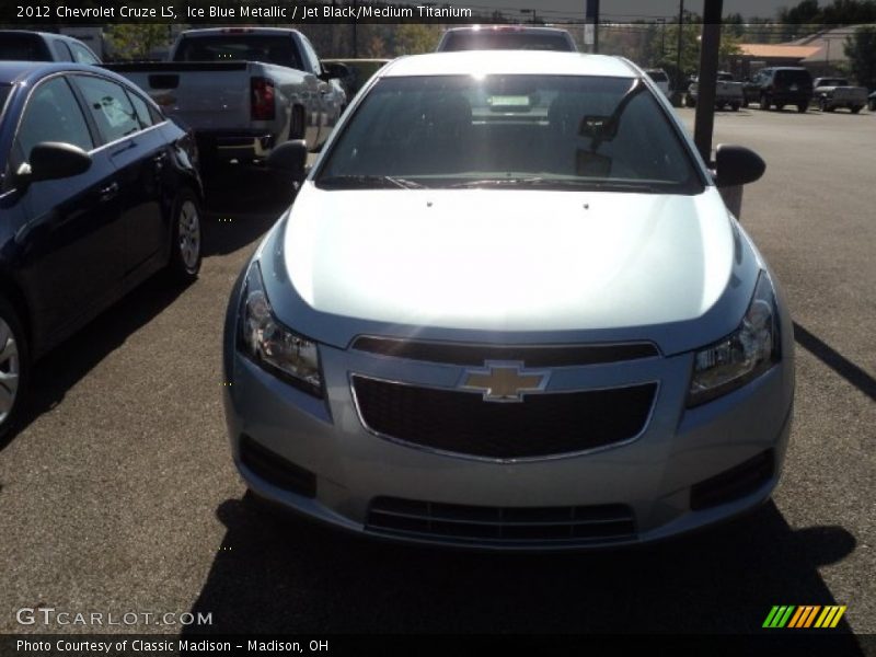 Ice Blue Metallic / Jet Black/Medium Titanium 2012 Chevrolet Cruze LS