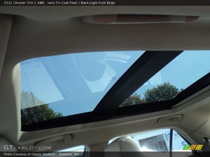 Ivory Tri-Coat Pearl / Black/Light Frost Beige 2012 Chrysler 300 C AWD