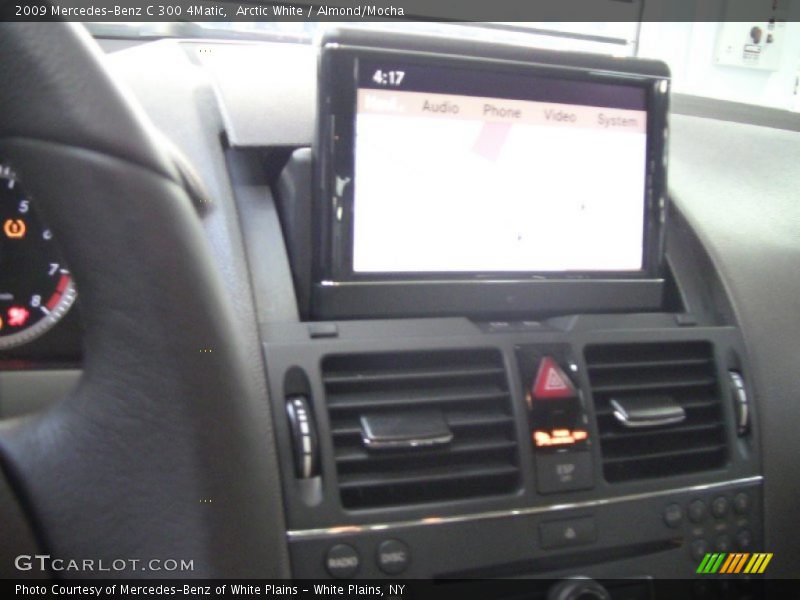 Arctic White / Almond/Mocha 2009 Mercedes-Benz C 300 4Matic