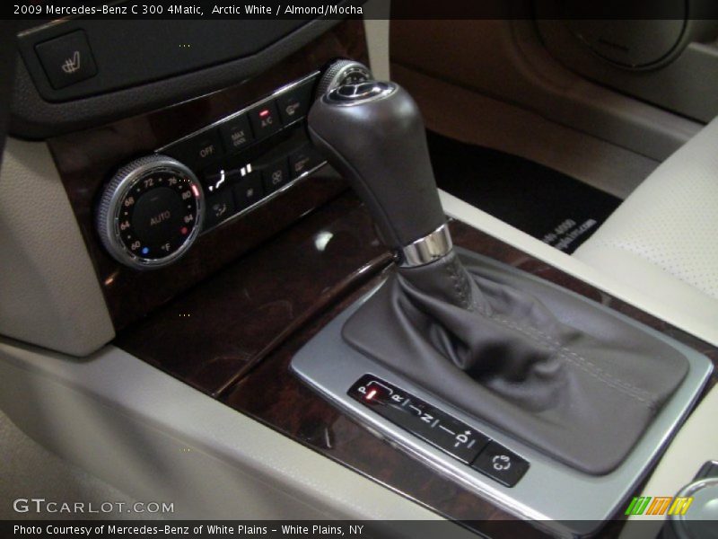 Arctic White / Almond/Mocha 2009 Mercedes-Benz C 300 4Matic