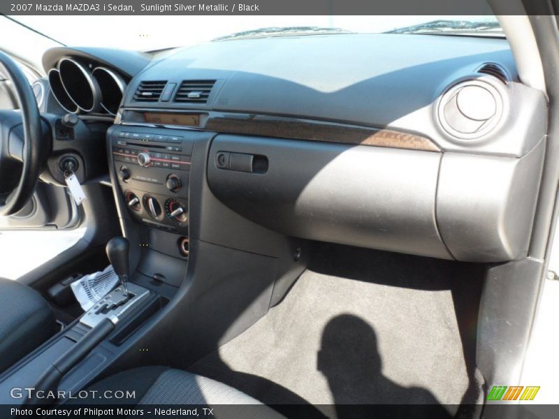 Sunlight Silver Metallic / Black 2007 Mazda MAZDA3 i Sedan