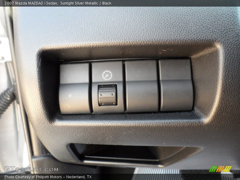 Sunlight Silver Metallic / Black 2007 Mazda MAZDA3 i Sedan