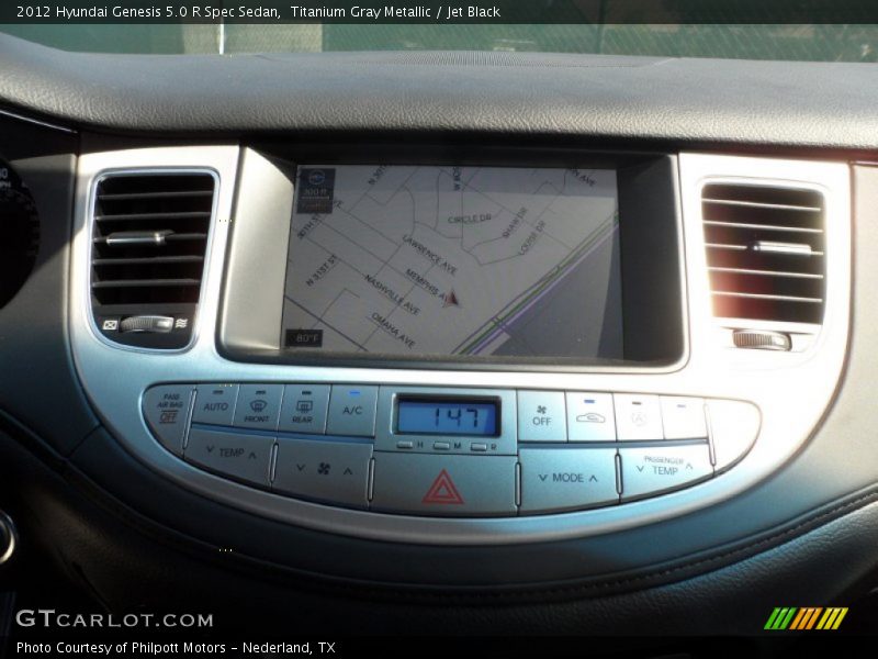Controls of 2012 Genesis 5.0 R Spec Sedan