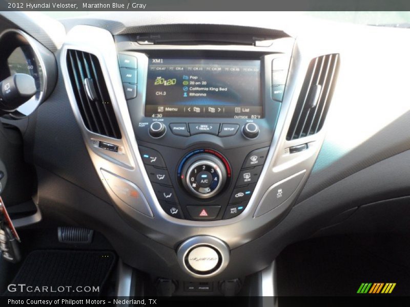 Controls of 2012 Veloster 