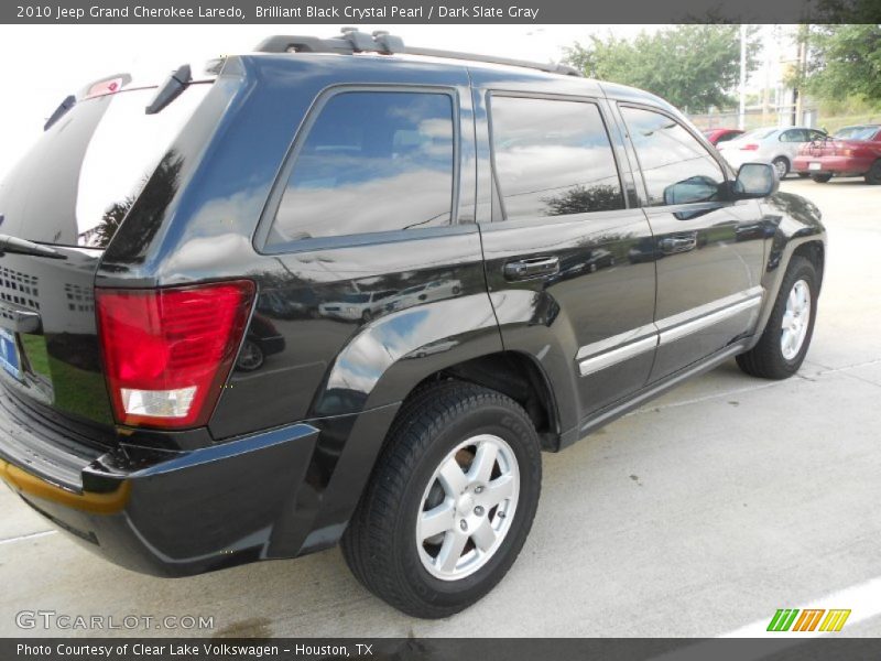 Brilliant Black Crystal Pearl / Dark Slate Gray 2010 Jeep Grand Cherokee Laredo
