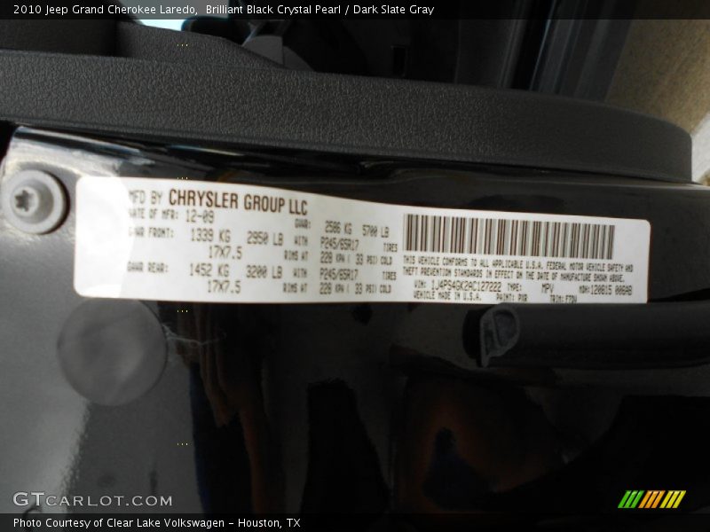 Brilliant Black Crystal Pearl / Dark Slate Gray 2010 Jeep Grand Cherokee Laredo