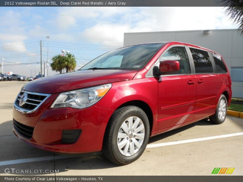 Deep Claret Red Metallic / Aero Gray 2012 Volkswagen Routan SEL