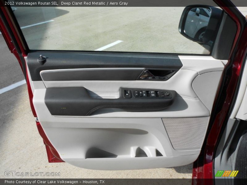 Door Panel of 2012 Routan SEL