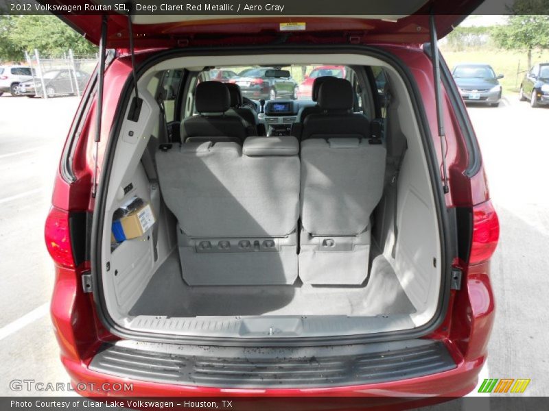 Deep Claret Red Metallic / Aero Gray 2012 Volkswagen Routan SEL