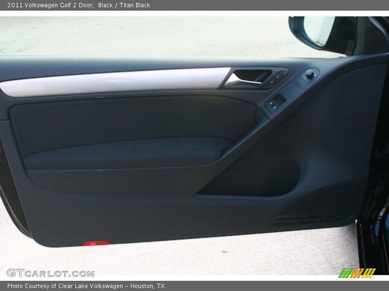 Black / Titan Black 2011 Volkswagen Golf 2 Door