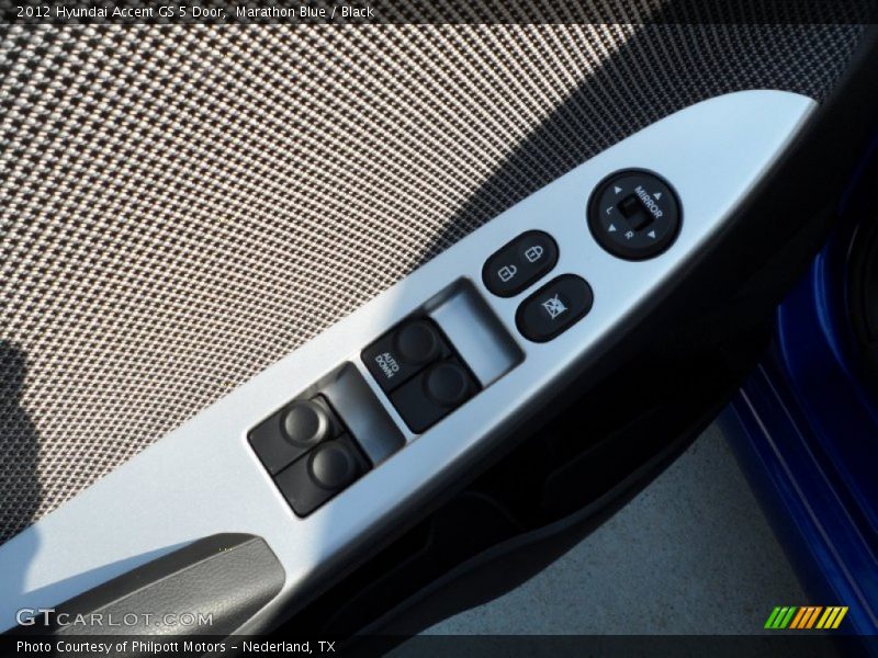 Marathon Blue / Black 2012 Hyundai Accent GS 5 Door
