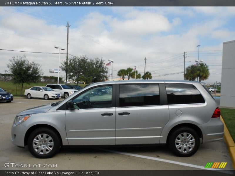  2011 Routan S Mercury Silver Metallic