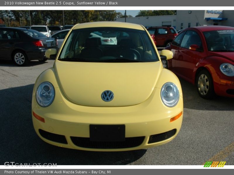 Sunflower Yellow / Black 2010 Volkswagen New Beetle 2.5 Coupe