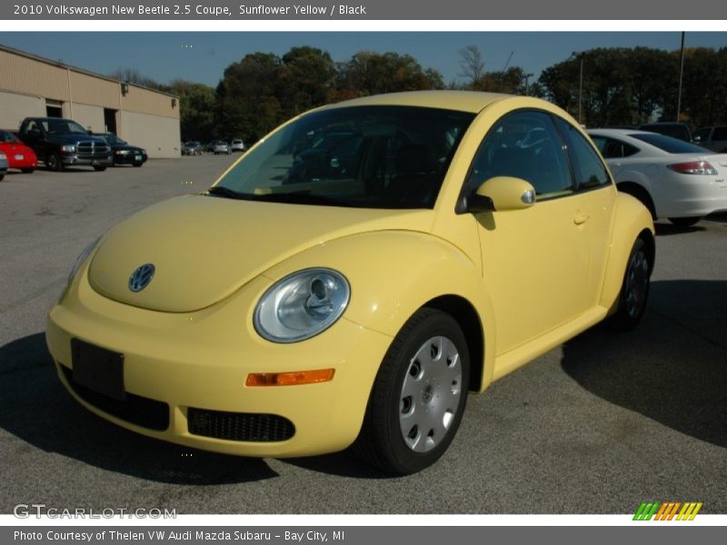 Sunflower Yellow / Black 2010 Volkswagen New Beetle 2.5 Coupe