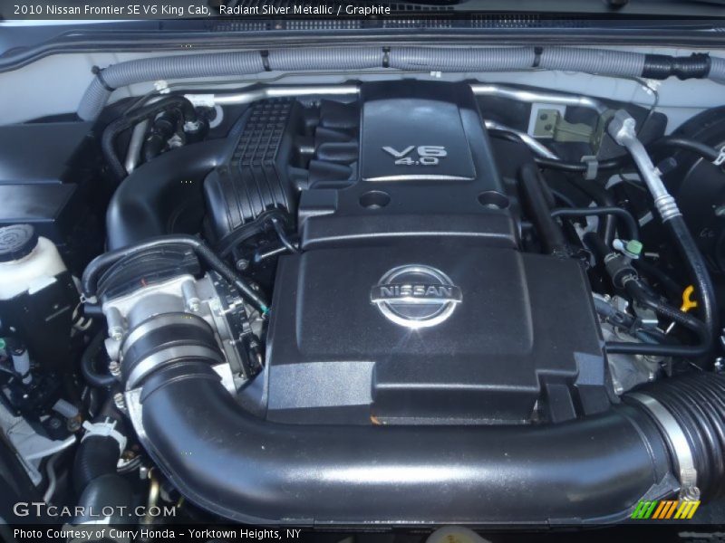 Radiant Silver Metallic / Graphite 2010 Nissan Frontier SE V6 King Cab