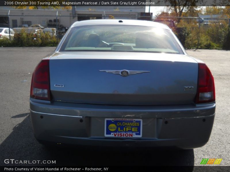 Magnesium Pearlcoat / Dark Slate Gray/Light Graystone 2006 Chrysler 300 Touring AWD